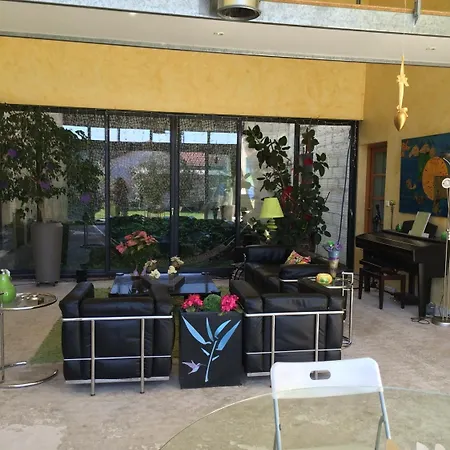 Guest house Loft Zen 2*